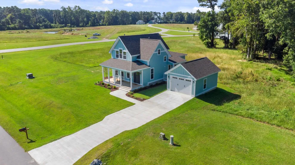 Golden Fern Project at Arlington Place by Coastal Heritage Construction And Realty - Photo 12