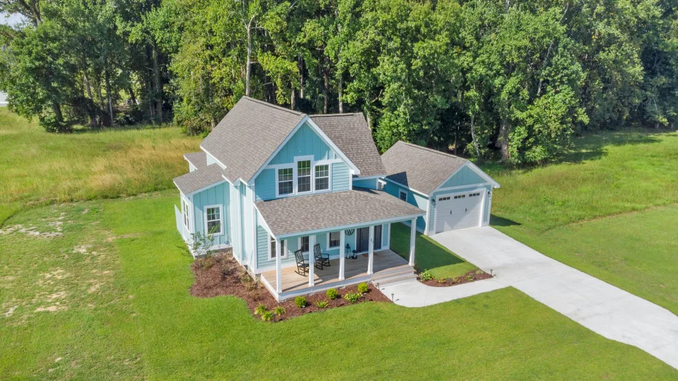 Golden Fern Project at Arlington Place by Coastal Heritage Construction And Realty - Photo 17