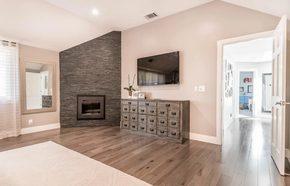Living Room and Dining Room Enhancements by Modern Builders Co LLC - Photo 6