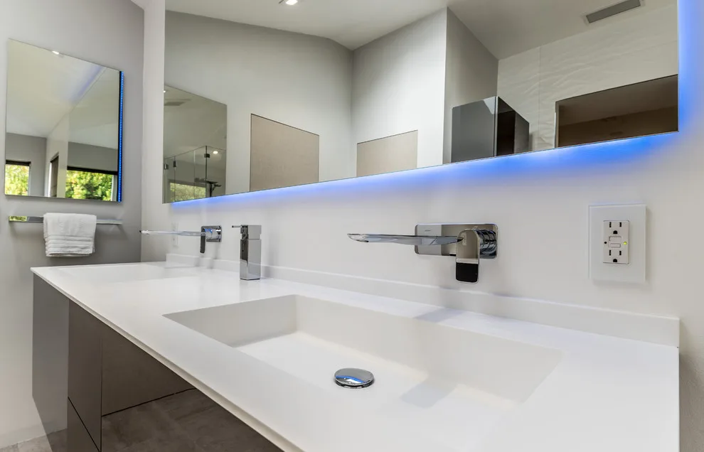 Sleek Design Contemporary Bathroom by Modern Builders Co LLC - Photo 4