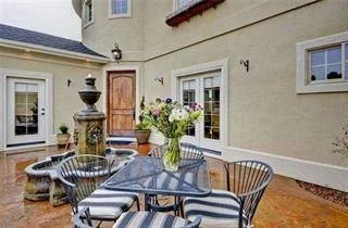 Arrow Peak Bespoke Residence by Haylett Homes - Photo 5