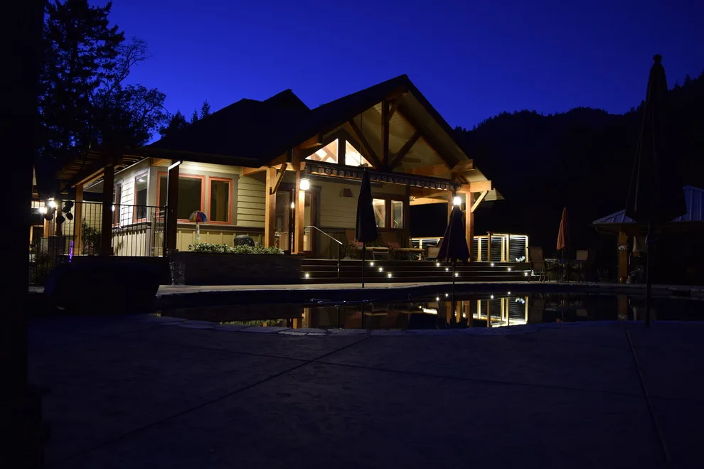 Prior Custom Residences by Friesen Design Build LLC - Photo 14