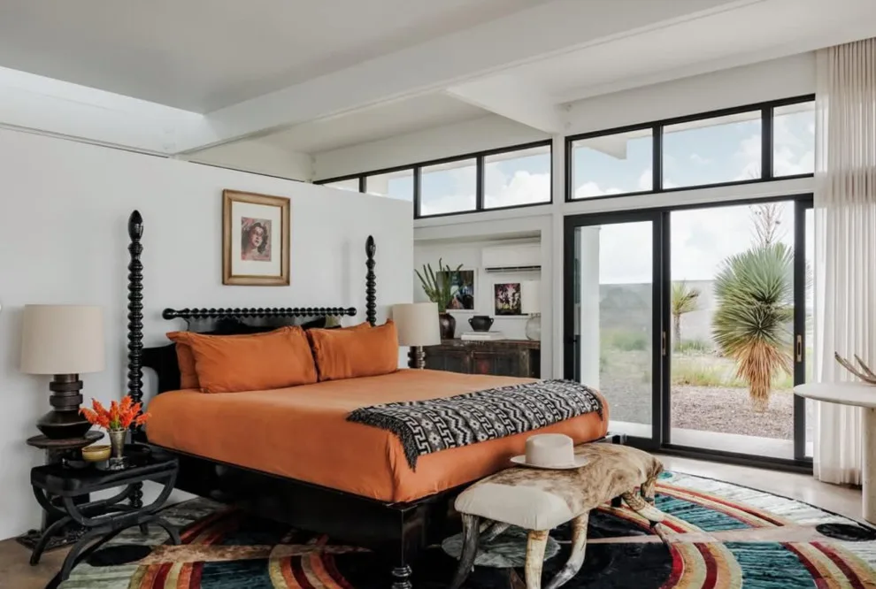 Marfa's Contemporary by Oak & Iron Construction Group - Photo 7