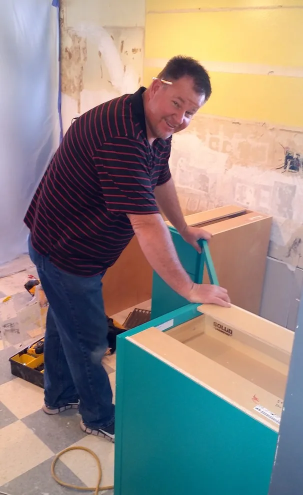 HGTV's "KITCHEN CRASHERS" Episode 806 Aired in Fall 2015 by JKL Development Inc. - Photo 20