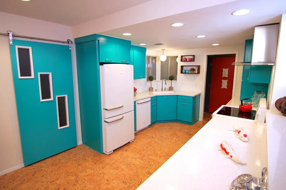 HGTV's "KITCHEN CRASHERS" Episode 806 Aired in Fall 2015 by JKL Development Inc. - Photo 33