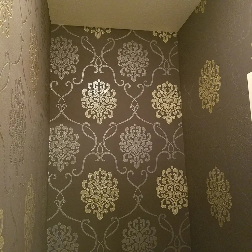 Ashley's Primary Bedroom Wallpaper by Seamingly Straight Wallpapering And Painting - Photo 3