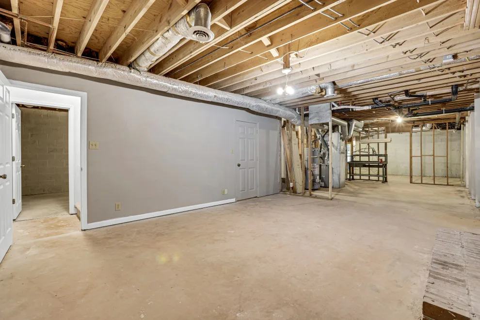 Ashridge Complete Home Renovation by Gordon Custom Homes - Photo 55
