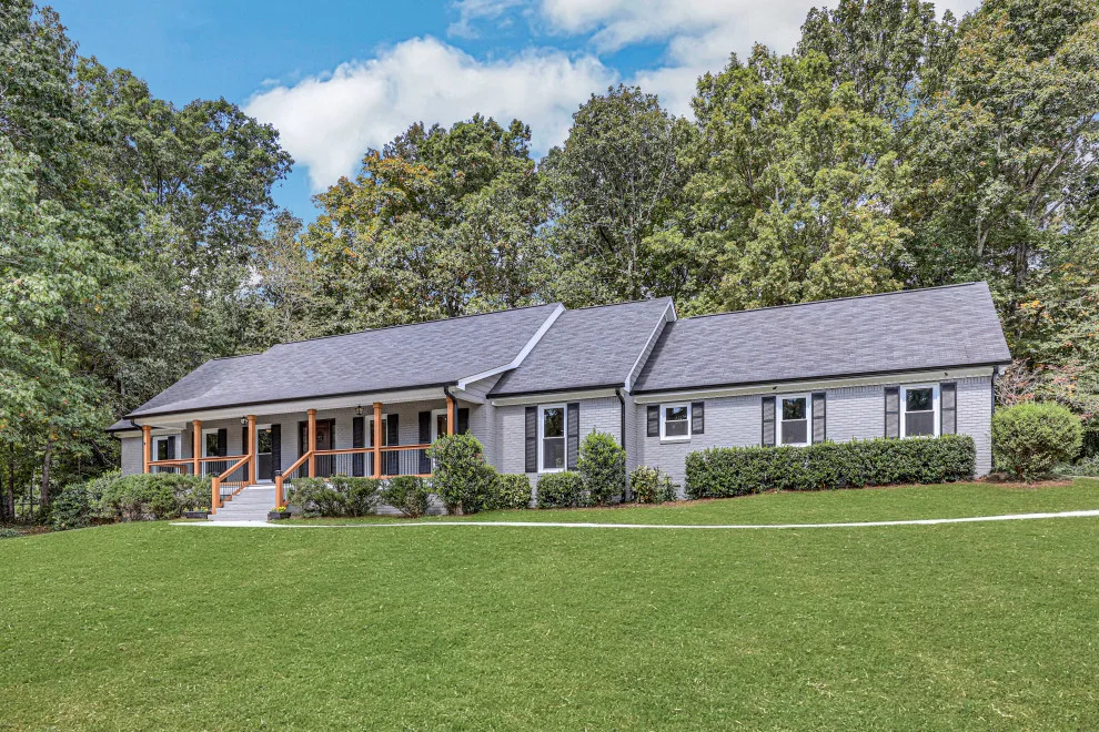 Ashridge Complete Home Renovation by Gordon Custom Homes - Photo 43