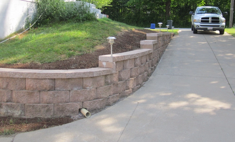 Retaining Walls by Greenscape Lawn And Garden Service, In - Photo 2