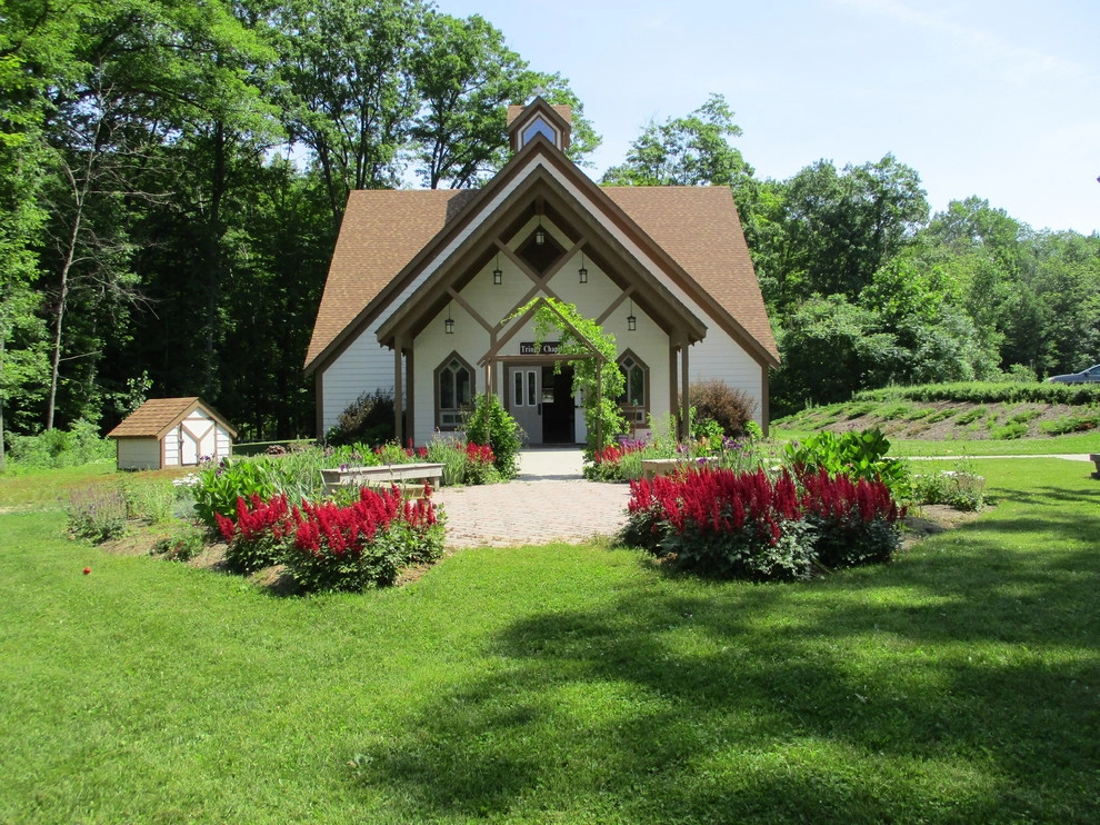 Sunny Gardens by Greenscape Lawn And Garden Service, In - Photo 16