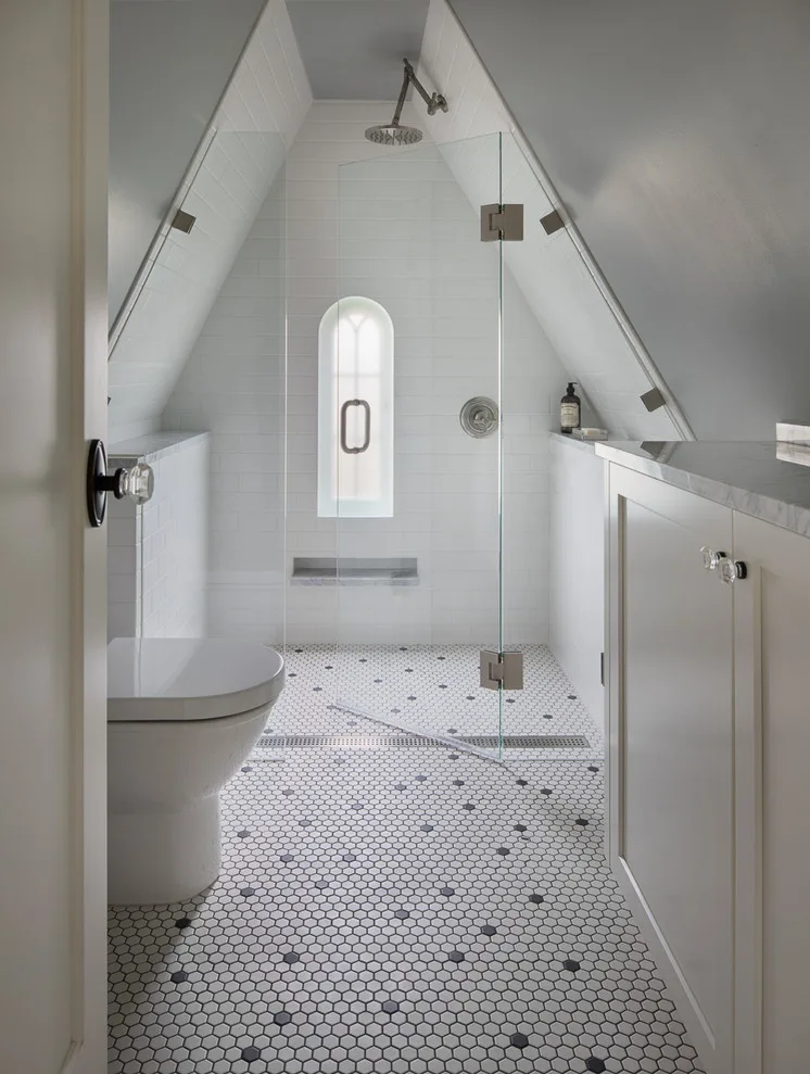 Laurelhurst Classic Kitchen by Gaspar's Construction - Photo 10