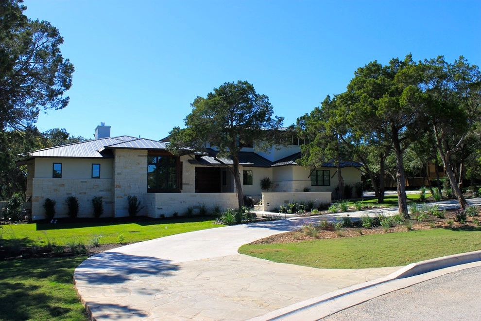 Barton Creek Residence by GreenScapes Landscaping & Pools - Photo 19