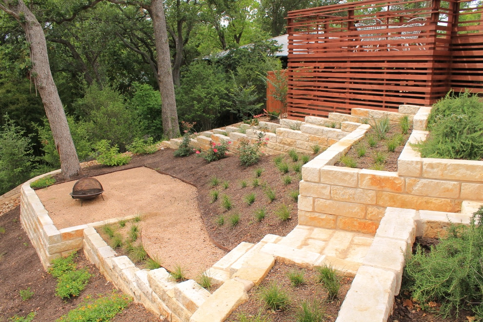 Tarrytown Side Yard by GreenScapes Landscaping & Pools - Photo 5