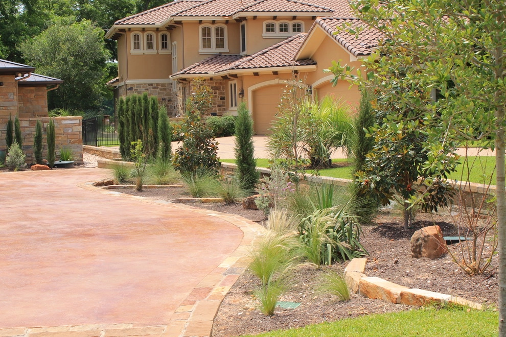 Lake Austin Residence by GreenScapes Landscaping & Pools - Photo 12