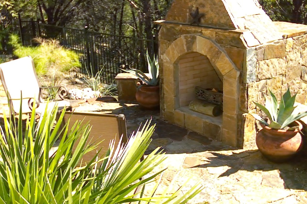 Lakeway Patio by GreenScapes Landscaping & Pools - Photo 15