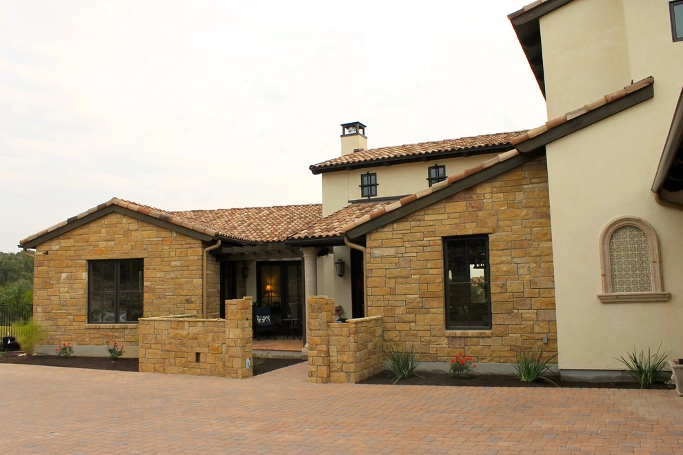 Spanish Oaks by GreenScapes Landscaping & Pools - Photo 8