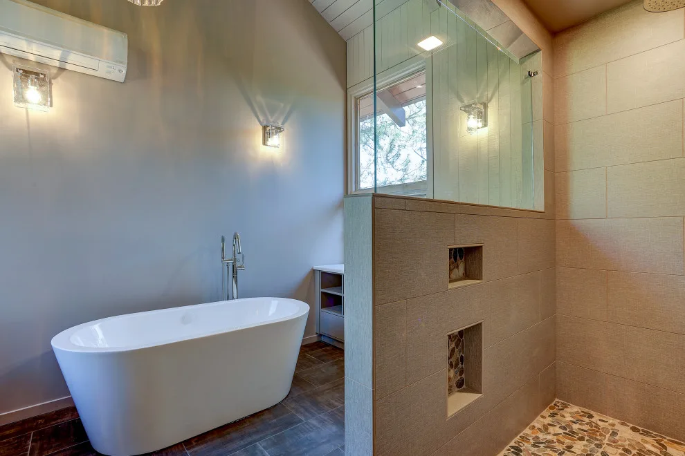 Aubrey Butte Restroom Remodel by Ron Brown - The Finisher - Photo 13