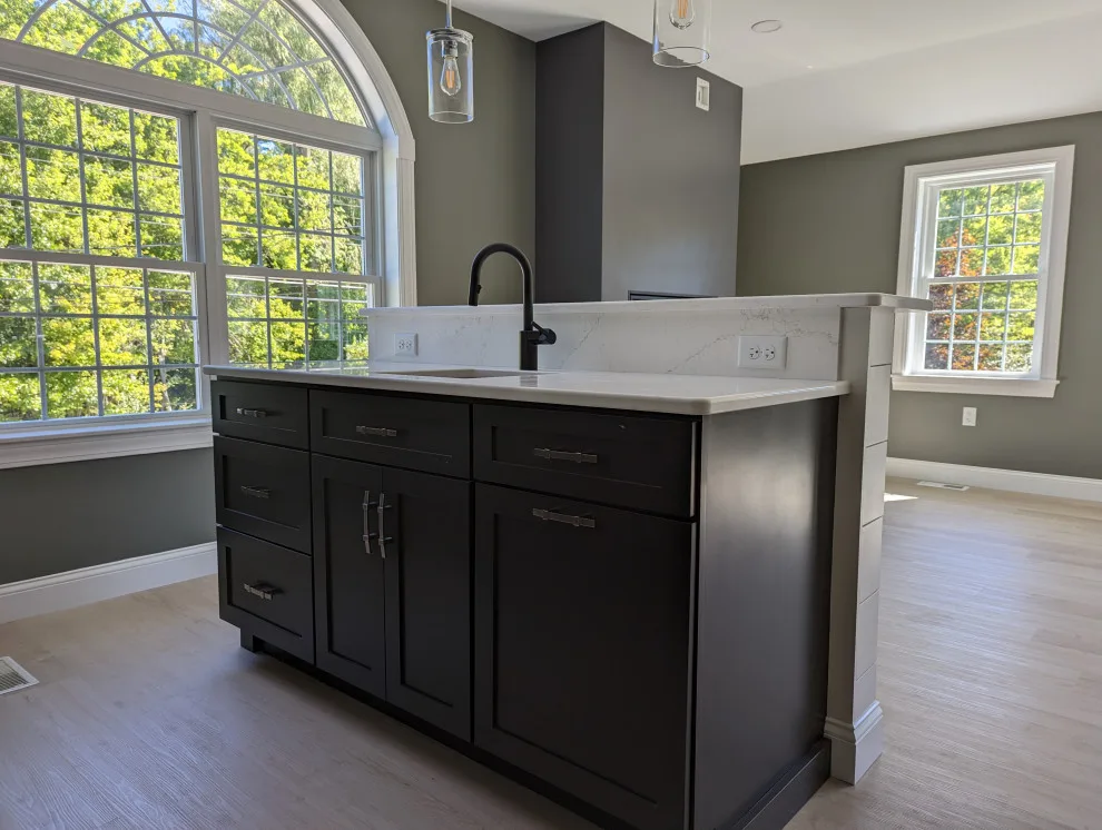 Auburn New Hampshire Pub by Apple Wood Construction, Inc. - Photo 4