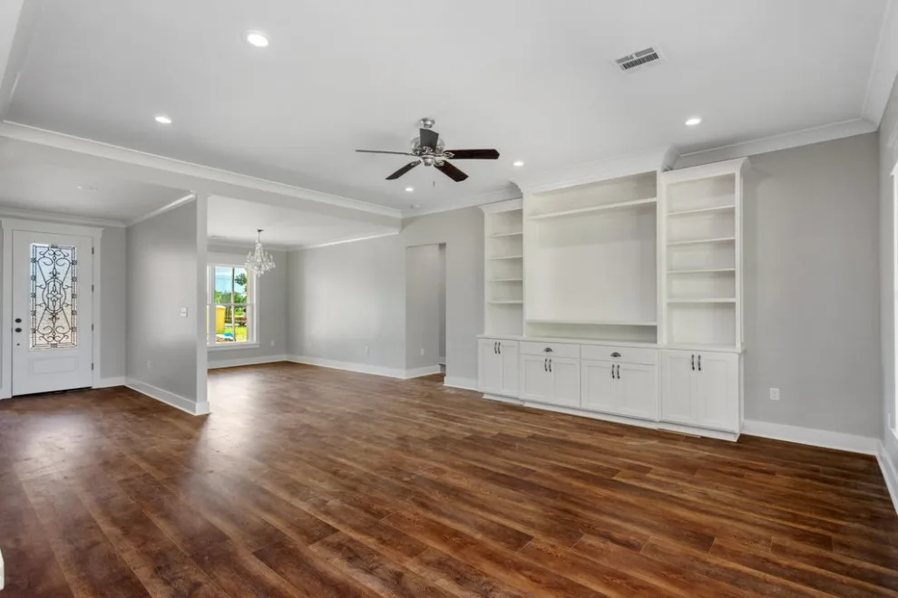 V T Contracting LLC - Photo 2