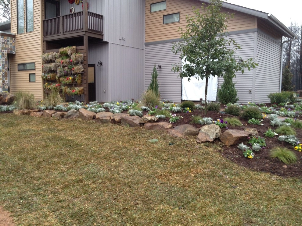 Extreme Makeover Home Edition Bastrop by GreenScapes Landscaping & Pools - Photo 12