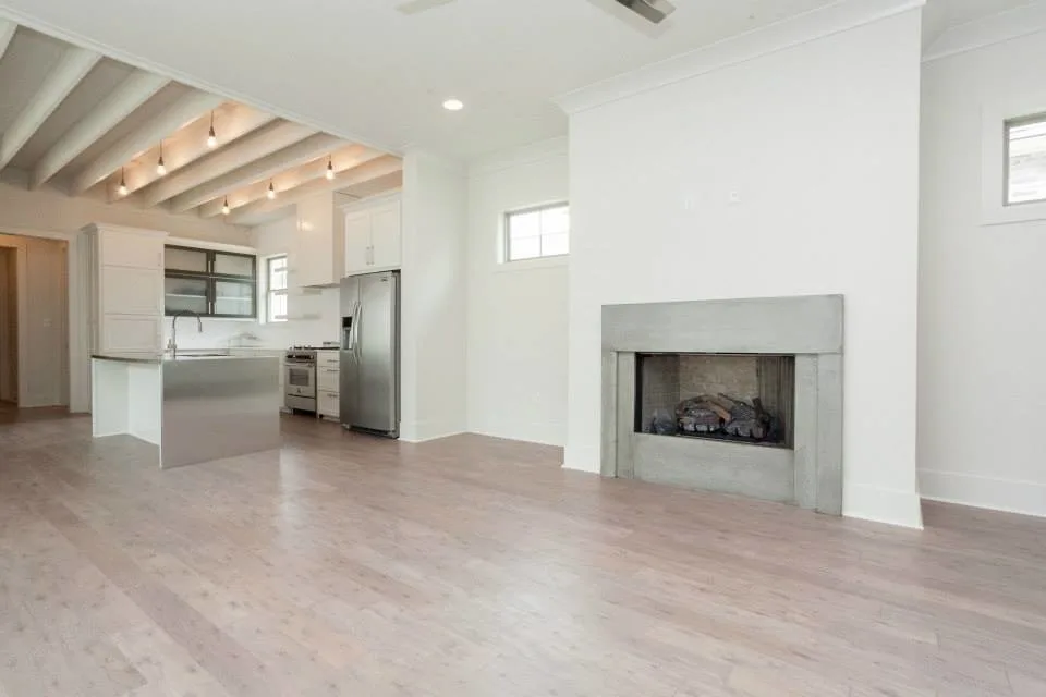 Audubon Plaza by LA Custom Construction - Photo 2