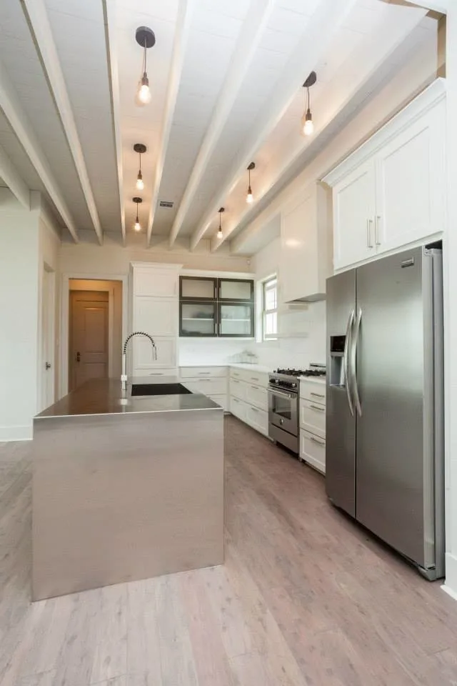 Audubon Plaza by LA Custom Construction - Photo 4