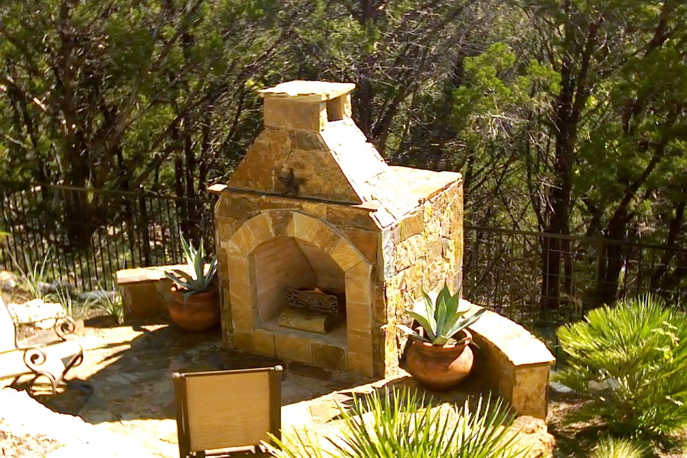 Lakeway Patio by GreenScapes Landscaping & Pools - Photo 13