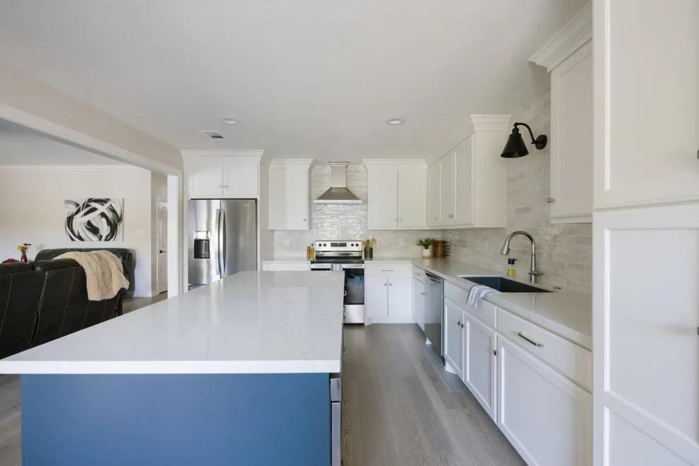 Austin's Estates Complete Home Renovation by Buck The Builder - Photo 24