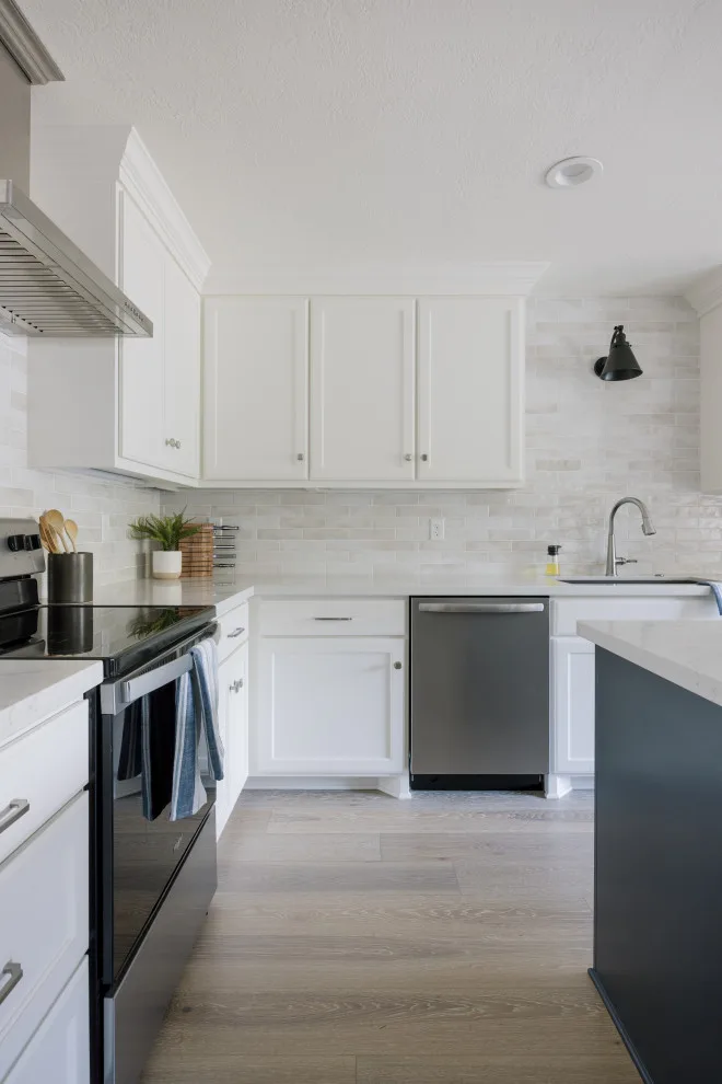 Austin's Estates Complete Home Renovation by Buck The Builder - Photo 10
