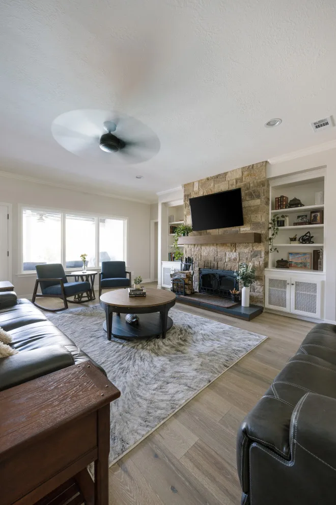 Austin's Estates Complete Home Renovation by Buck The Builder - Photo 34
