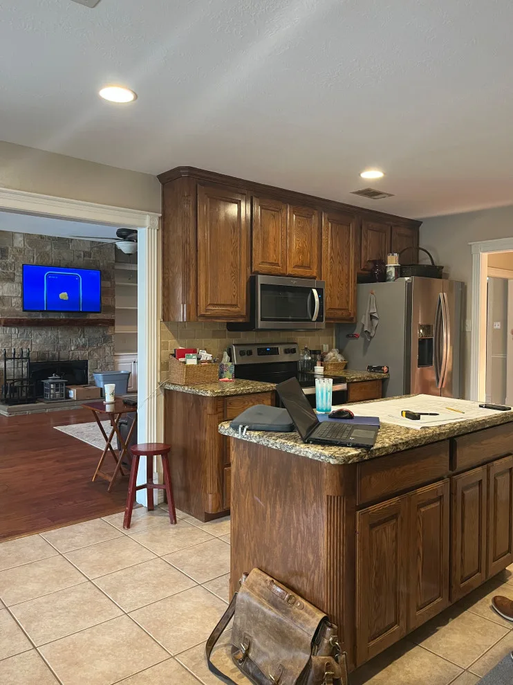 Austin's Estates Complete Home Renovation by Buck The Builder - Photo 6