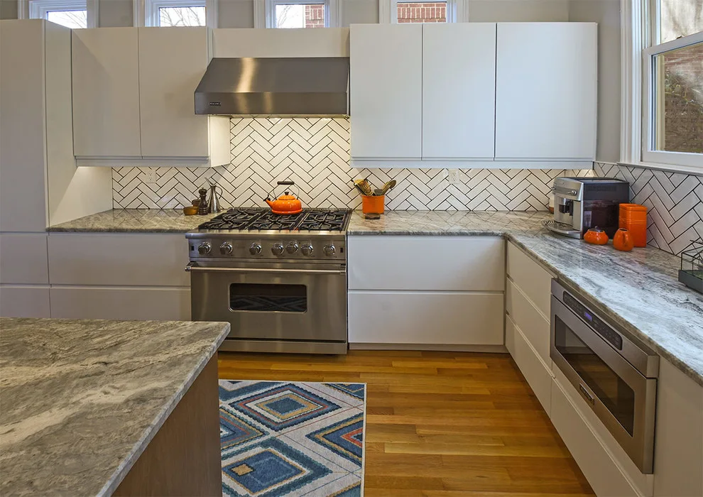 R & E Remodeling - Photo 12