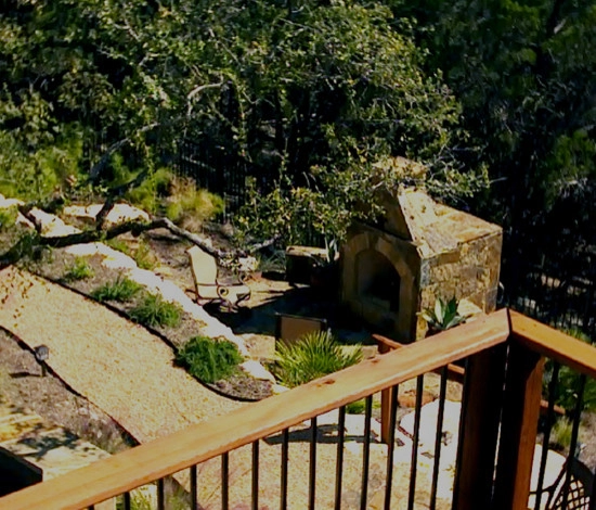 Lakeway Patio by GreenScapes Landscaping & Pools - Photo 9