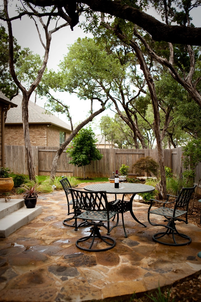 Cedar Park Residence by GreenScapes Landscaping & Pools - Photo 4