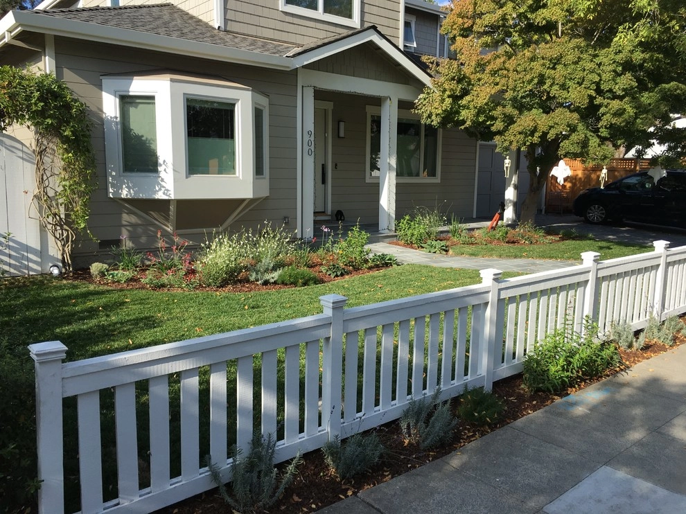 San Carlos Curb Appeal by Greensleeves Garden Design - Photo 4