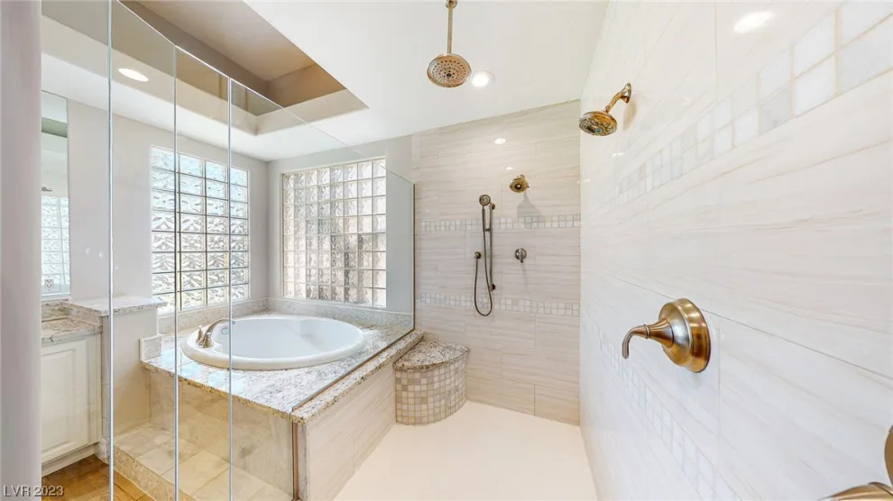 Summerlin Renovation Adventure by JKL Development Inc. - Photo 15
