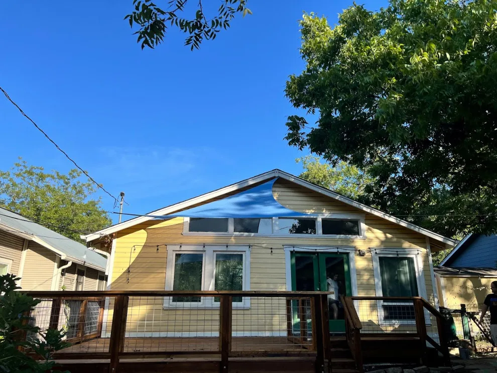 Avenue H Front Porch Renovation and Back Deck by Capitol City Wood Works LLC - Photo 3