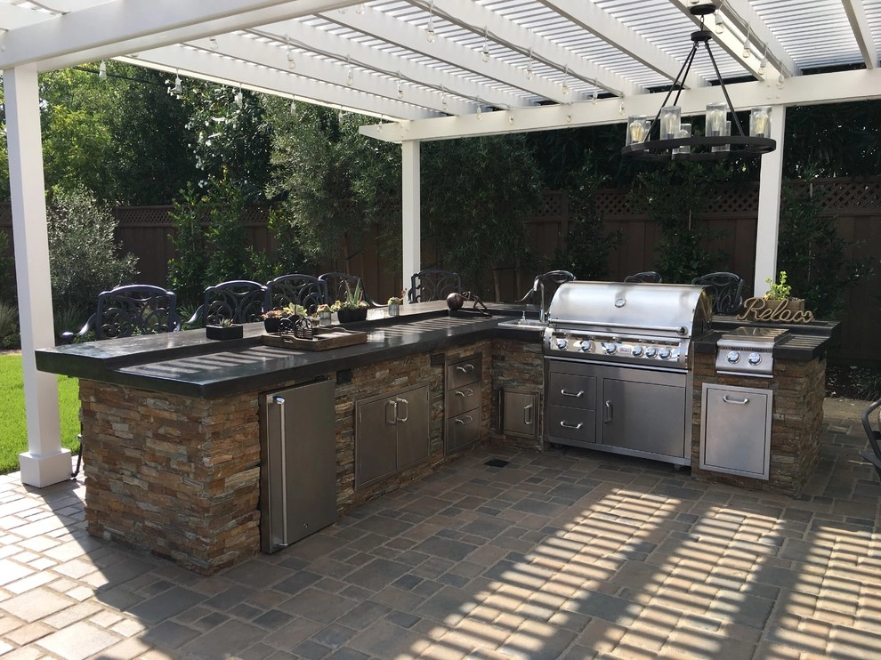 Los Altos Back Garden by Greensleeves Garden Design - Photo 7