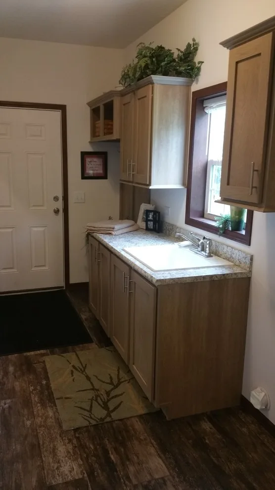LaPorte Housing Specialists - Photo 5