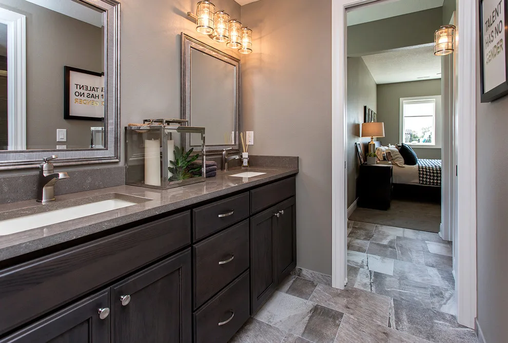 2018 DM HomeShow Bespoke Residence by Unique Homes Iowa - Photo 17