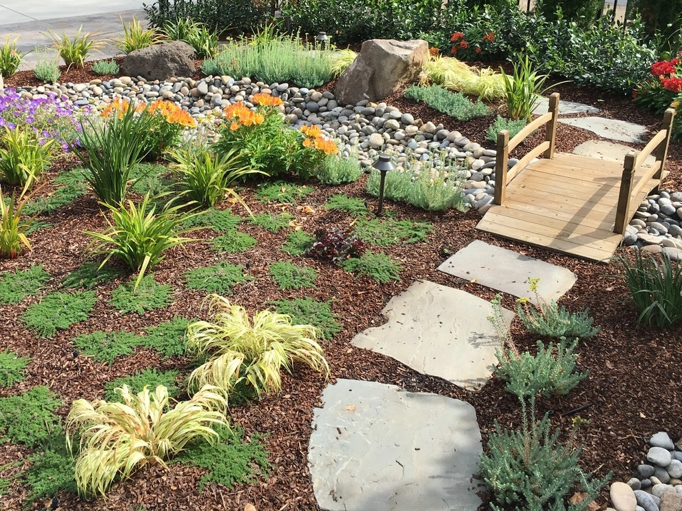 Redwood City Zen by Greensleeves Garden Design - Photo 10