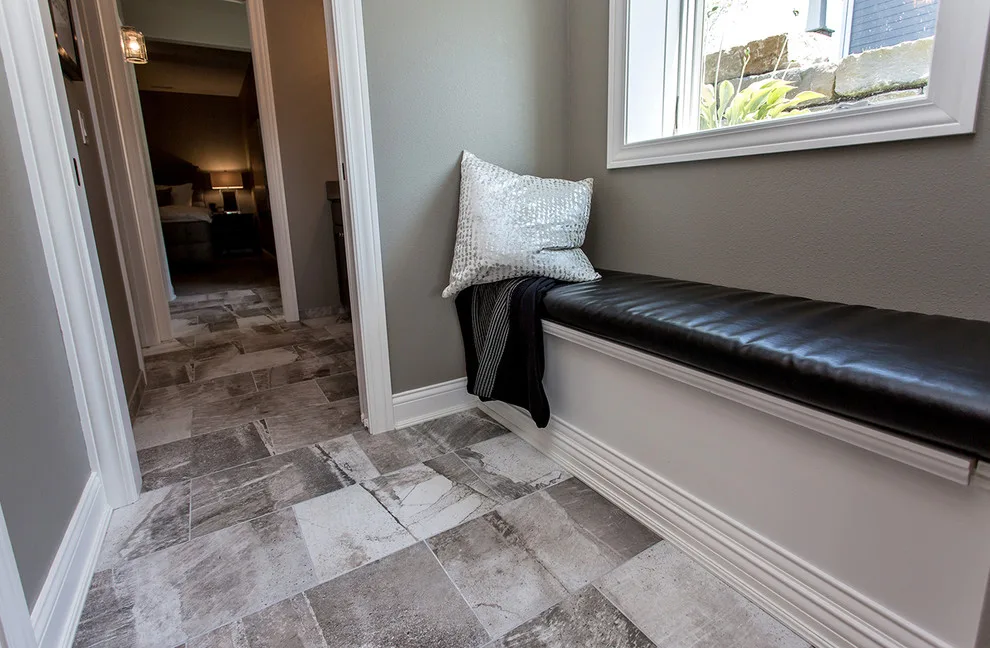 2018 DM HomeShow Bespoke Residence by Unique Homes Iowa - Photo 35