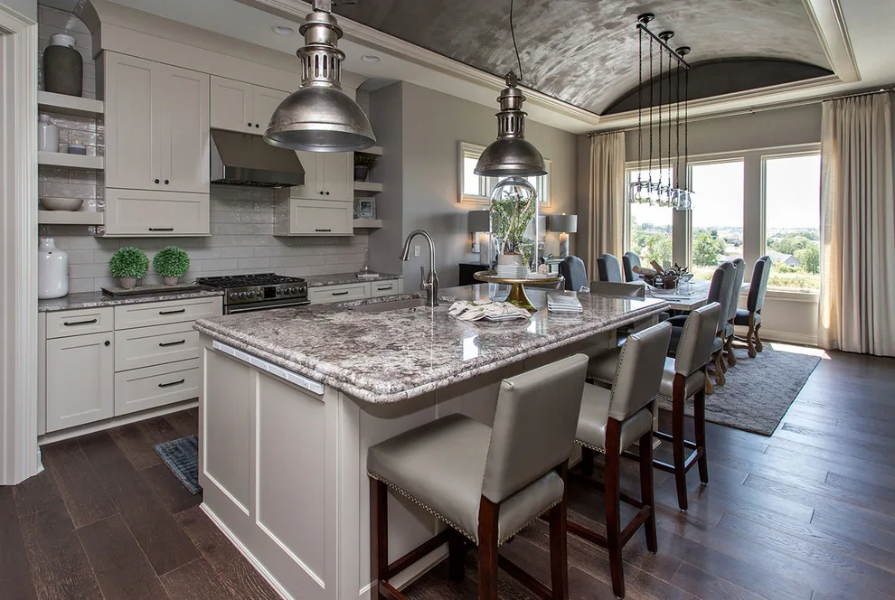 2018 DM HomeShow Bespoke Residence by Unique Homes Iowa - Photo 24