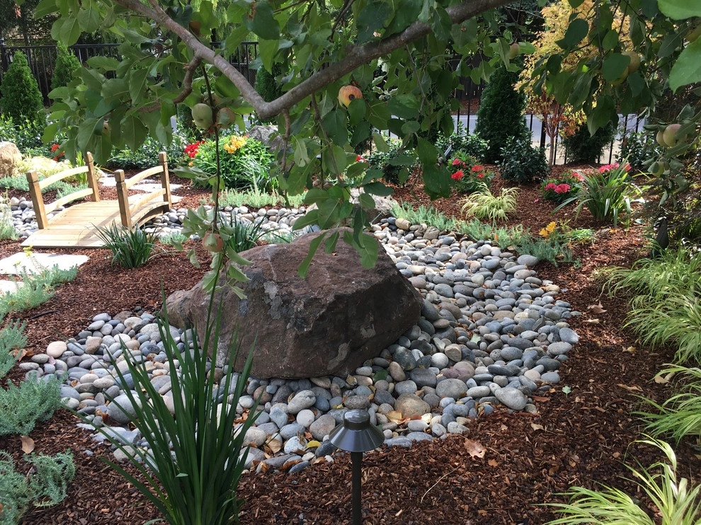 Redwood City Zen by Greensleeves Garden Design - Photo 3