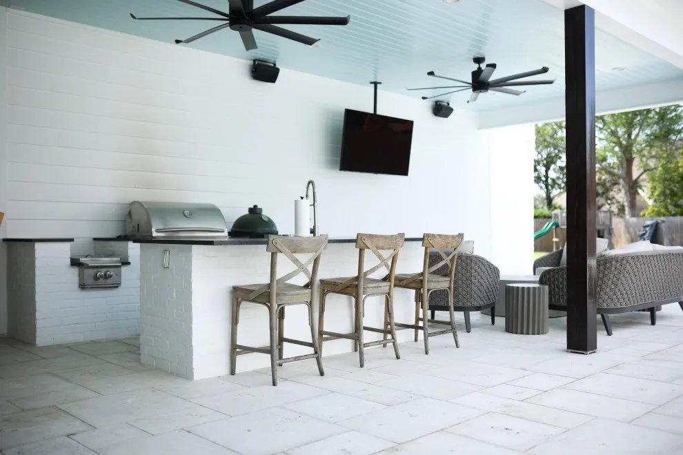 Fantastic Outdoor Living Area by Oasis Spaces - Photo 4