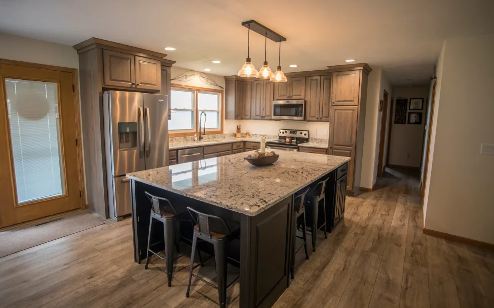 B Residence - Kitchen and Laundry Renovation by Cascade Lumber Company - Photo 5