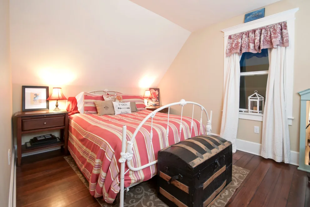 B Street Vintage Home Restoration by Coleman Creek Construction - Photo 13