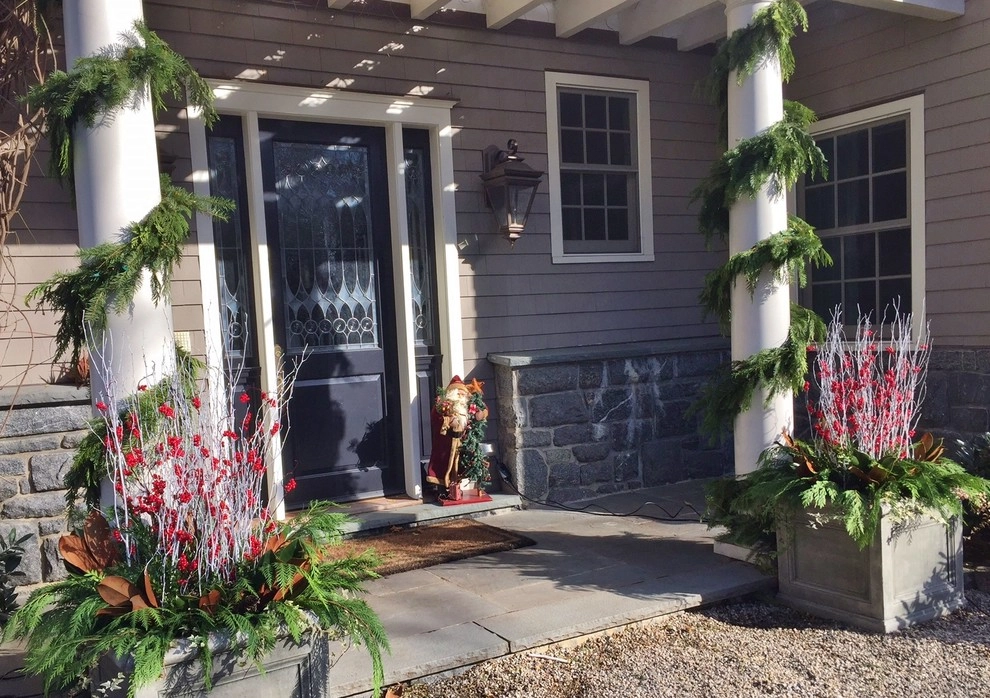 Seasonal Color by Gro Pro Landscape Company Inc. - Photo 60