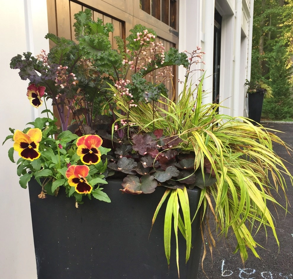 Seasonal Color by Gro Pro Landscape Company Inc. - Photo 47