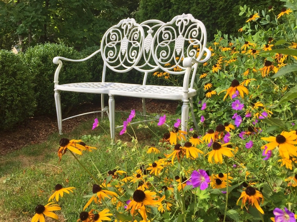 Our Gardens by Gro Pro Landscape Company Inc. - Photo 23